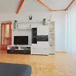 Naehe Redbull Ring Apartament