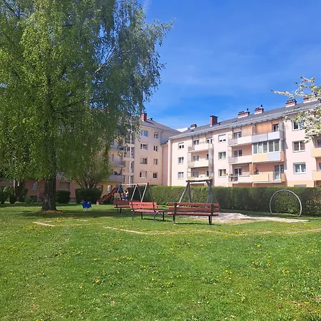 Naehe Redbull Ring アパート *